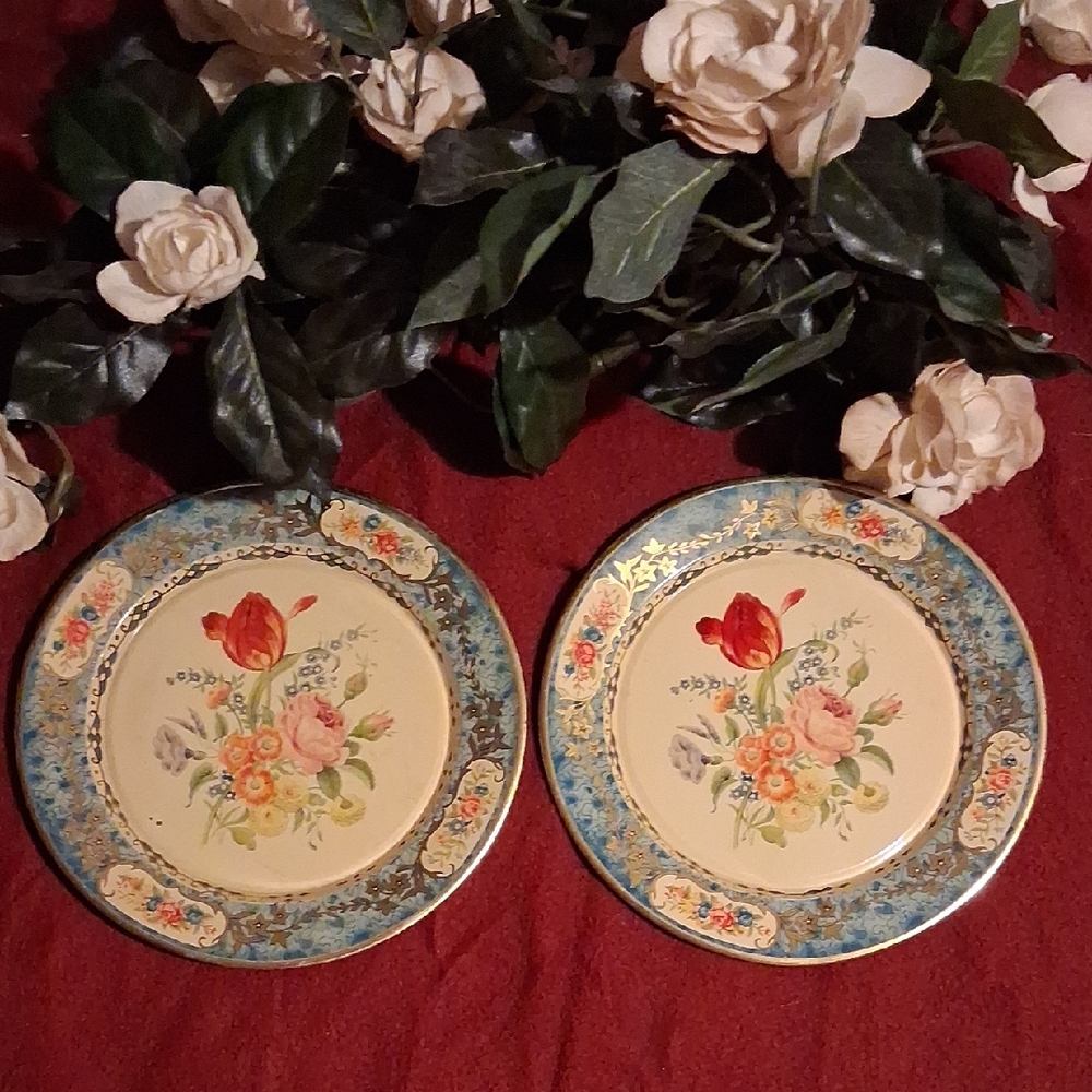 Vintage Daher 8" Decorative Tin Plates - Made In Holland